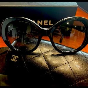 Chanel black sunglasses